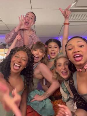 @andjulietbway #stitch with @elirallo & that's the tea ud83euded6 #andjuliet #andjulietmusical #broadway #theatrekid #musicaltheatre u266c original sound - andjulietbway - & Juliet on Broadway
